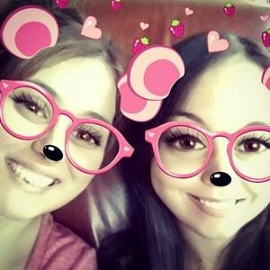 Meet your Posher, Klementina